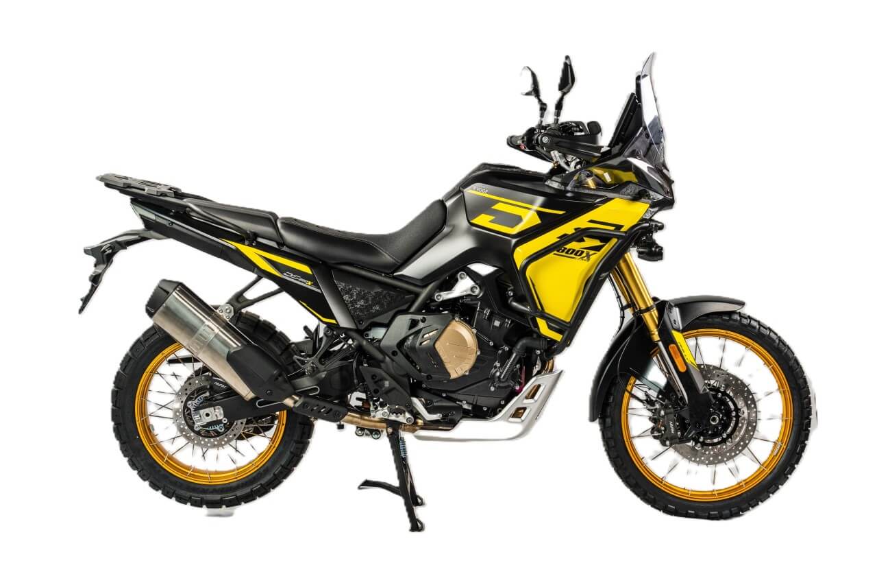 VOGE DS800X RALLY in YELLOW VOGE DS800X RALLY in YELLOW